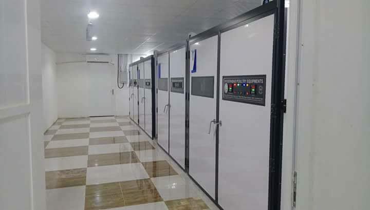 Hatcher room corridor